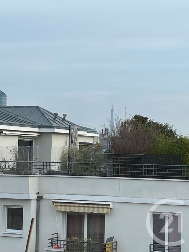  - ISSY LES MOULINEAUX - 