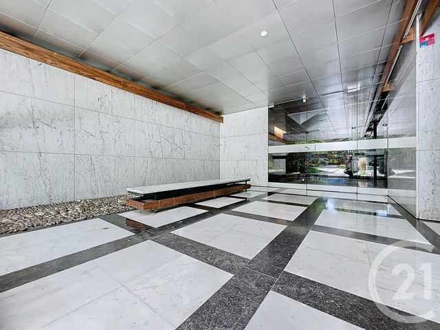 Afficher la photo en grand Appartement F2 à vendre - 2 pièces - 55,30 m2 - Boulogne Billancourt - 92 - ILE-DE-FRANCE