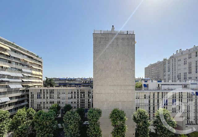 Afficher la photo en grand Appartement F2 à vendre - 2 pièces - 40,51 m2 - Boulogne Billancourt - 92 - ILE-DE-FRANCE