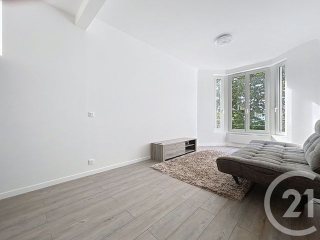 Appartement T3 à louer - 3 pièces - 67,64 m2 - Boulogne Billancourt - 92 - ILE-DE-FRANCE