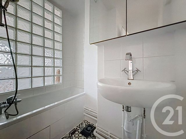 Appartement T2 à louer - 2 pièces - 52 m2 - Boulogne Billancourt - 92 - ILE-DE-FRANCE