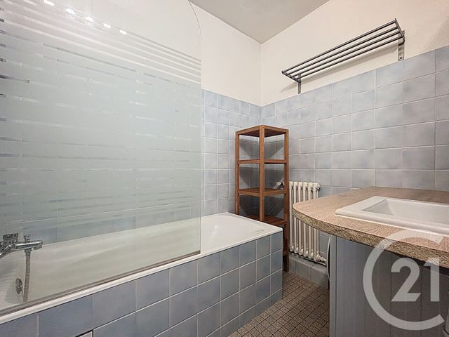Afficher la photo en grand Appartement F2 à louer - 2 pièces - 43,11 m2 - Paris - 75015 - ILE-DE-FRANCE