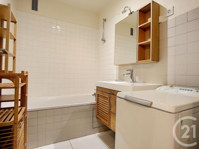 Afficher la photo en grand Appartement Studio à louer - 1 pièce - 26,79 m2 - Boulogne Billancourt - 92 - ILE-DE-FRANCE