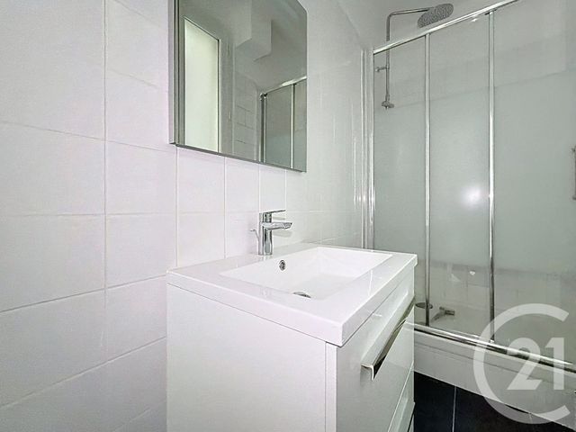 Appartement T2 à louer - 2 pièces - 45,10 m2 - Boulogne Billancourt - 92 - ILE-DE-FRANCE