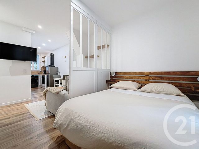 Appartement Studio à louer - 1 pièce - 27,50 m2 - Boulogne Billancourt - 92 - ILE-DE-FRANCE