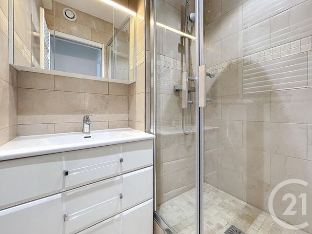 Appartement Duplex à louer - 3 pièces - 57,55 m2 - Boulogne Billancourt - 92 - ILE-DE-FRANCE