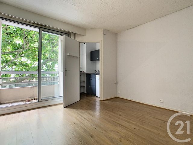 Appartement Studio à louer VANVES
