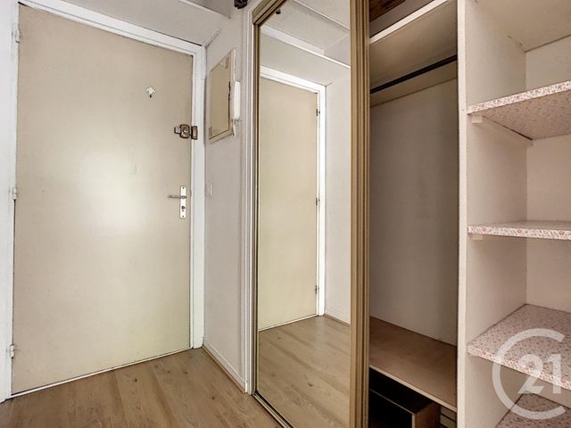 Appartement Studio à louer - 1 pièce - 21,03 m2 - Vanves - 92 - ILE-DE-FRANCE