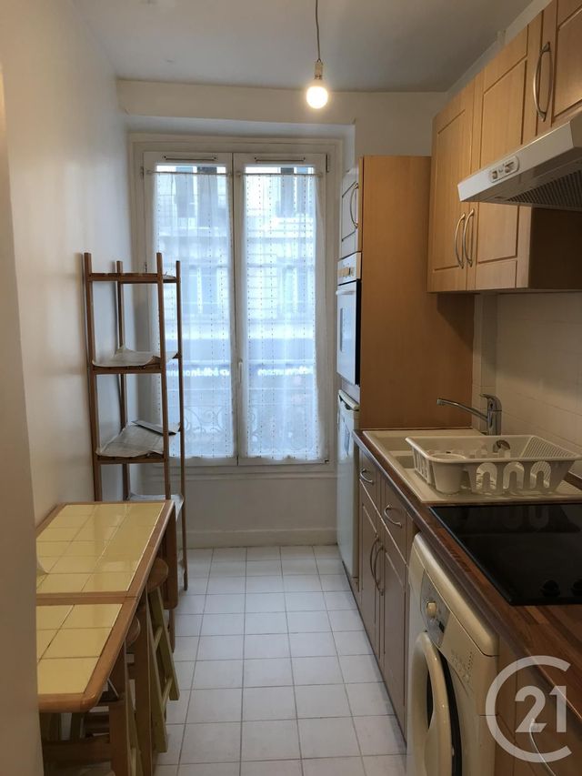 Appartement T2 à louer - 2 pièces - 42,81 m2 - Montrouge - 92 - ILE-DE-FRANCE