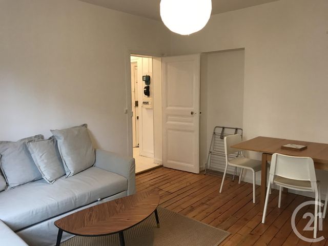 Appartement T2 à louer - 2 pièces - 42,81 m2 - Montrouge - 92 - ILE-DE-FRANCE