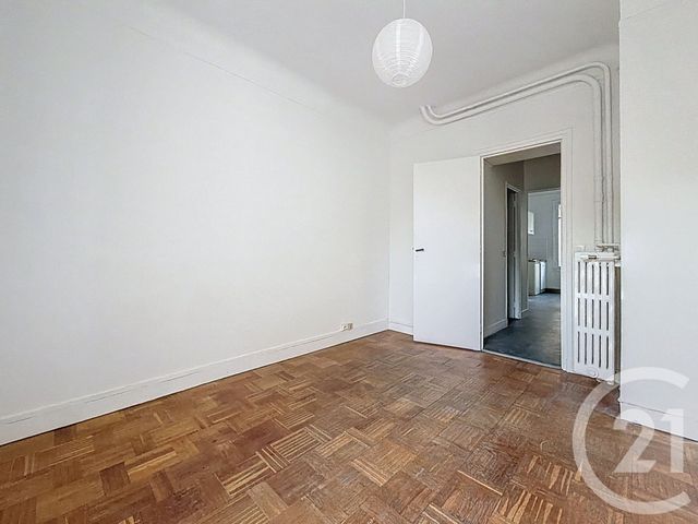 Appartement Studio à louer BOULOGNE BILLANCOURT