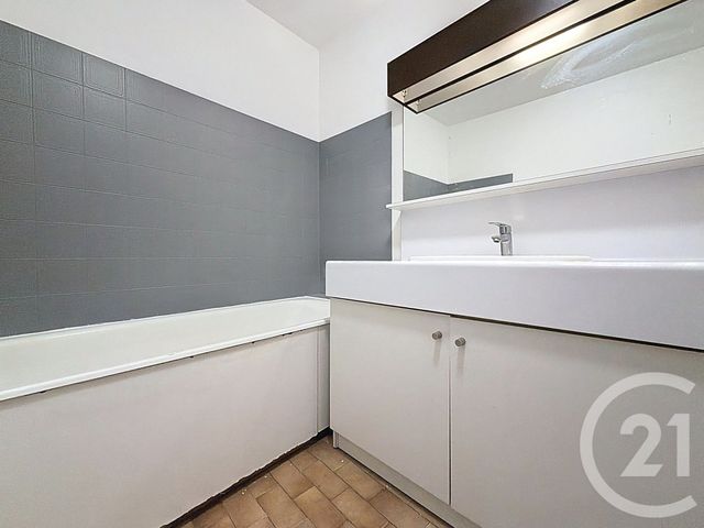 Appartement Studio &agrave; louer - 1 pi&egrave;ce - 33,41 m2 - Boulogne Billancourt - 92 - ILE-DE-FRANCE