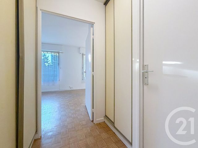 Appartement Studio &agrave; louer - 1 pi&egrave;ce - 33,41 m2 - Boulogne Billancourt - 92 - ILE-DE-FRANCE