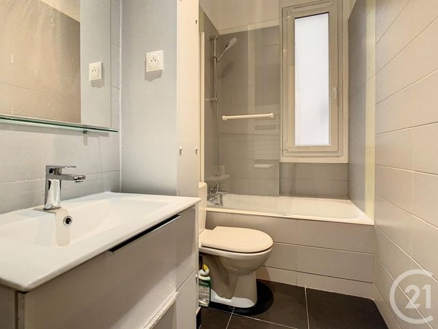 Appartement T2 &agrave; louer - 2 pi&egrave;ces - 43,61 m2 - Paris - 75015 - ILE-DE-FRANCE