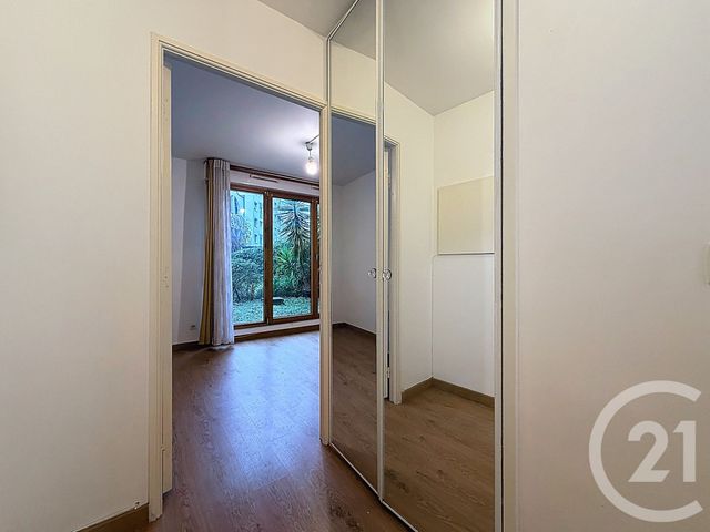 Appartement Studio &agrave; louer - 1 pi&egrave;ce - 28,24 m2 - Boulogne Billancourt - 92 - ILE-DE-FRANCE