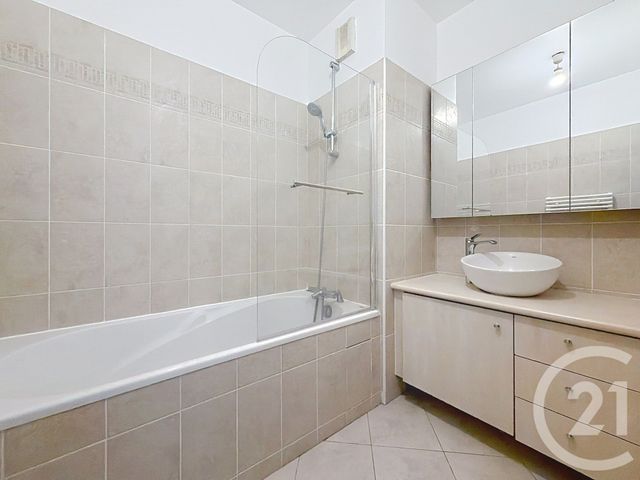 Appartement T3 &agrave; louer - 3 pi&egrave;ces - 67,64 m2 - Boulogne Billancourt - 92 - ILE-DE-FRANCE