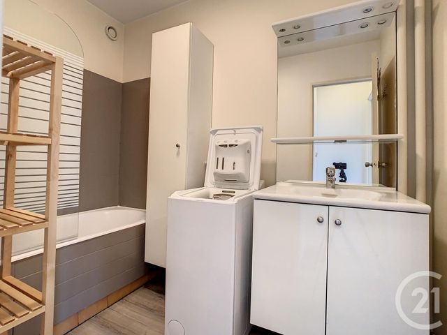 Appartement T2 &agrave; louer - 2 pi&egrave;ces - 35,02 m2 - Boulogne Billancourt - 92 - ILE-DE-FRANCE