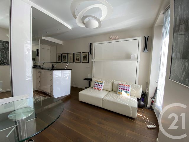 Appartement Studio &agrave; louer - 1 pi&egrave;ce - 19,75 m2 - Paris - 75018 - ILE-DE-FRANCE