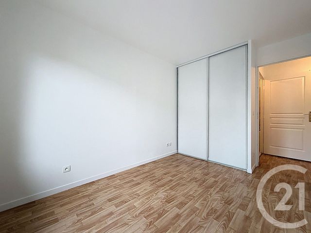 Appartement T2 &agrave; louer - 2 pi&egrave;ces - 43,66 m2 - La Garenne Colombes - 92 - ILE-DE-FRANCE