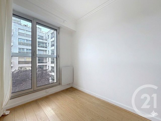 Appartement T3 &agrave; louer - 3 pi&egrave;ces - 65,73 m2 - Neuilly Sur Seine - 92 - ILE-DE-FRANCE