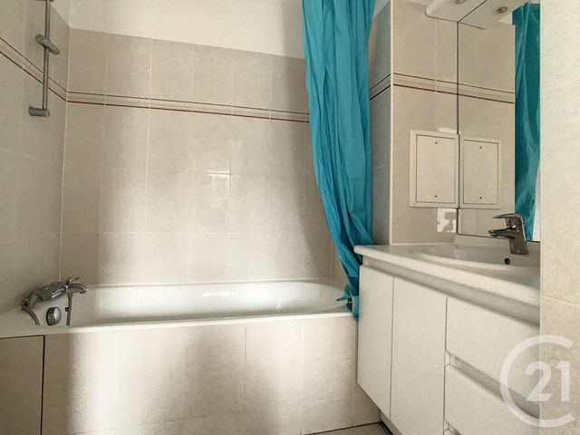 Appartement T2 &agrave; louer - 2 pi&egrave;ces - 46,07 m2 - Issy Les Moulineaux - 92 - ILE-DE-FRANCE