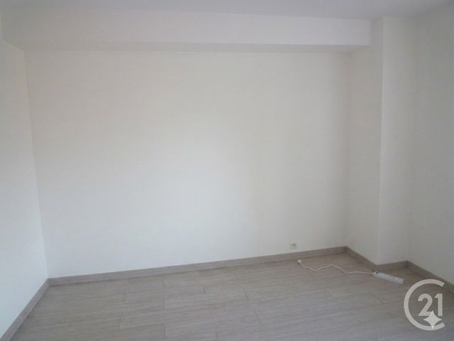 Appartement Studio &agrave; louer - 1 pi&egrave;ce - 28,04 m2 - Boulogne Billancourt - 92 - ILE-DE-FRANCE