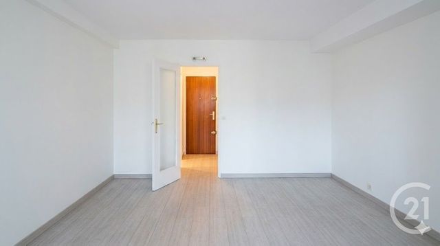 Appartement Studio à louer BOULOGNE BILLANCOURT