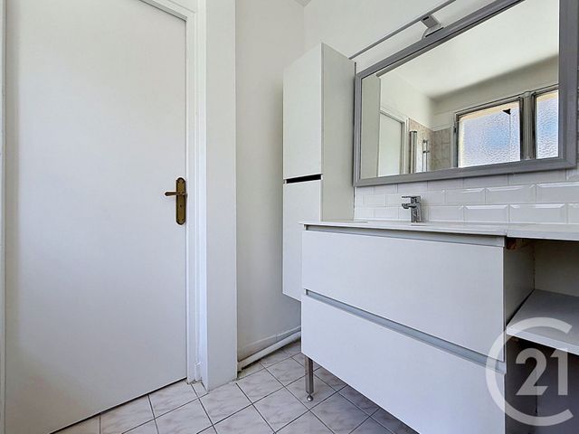 Appartement T3 &agrave; louer - 3 pi&egrave;ces - 62,72 m2 - Boulogne Billancourt - 92 - ILE-DE-FRANCE