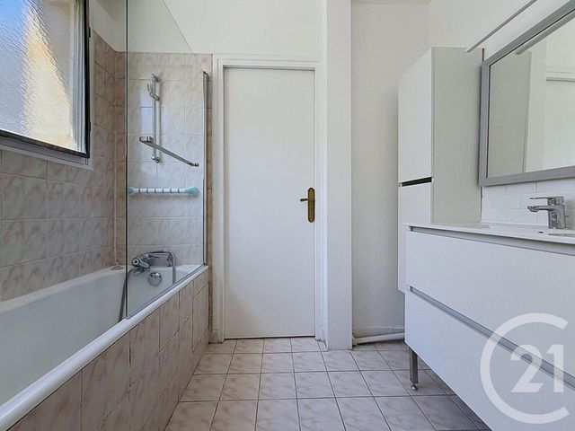 Appartement T3 &agrave; louer - 3 pi&egrave;ces - 62,72 m2 - Boulogne Billancourt - 92 - ILE-DE-FRANCE