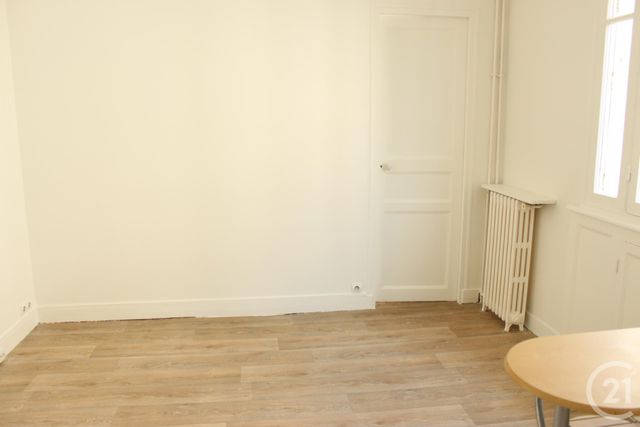 Appartement T2 &agrave; louer - 2 pi&egrave;ces - 28,39 m2 - Boulogne Billancourt - 92 - ILE-DE-FRANCE