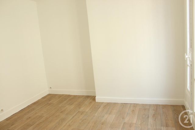 Appartement T2 &agrave; louer - 2 pi&egrave;ces - 28,39 m2 - Boulogne Billancourt - 92 - ILE-DE-FRANCE