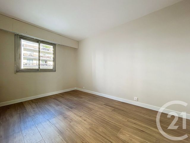 Appartement T3 &agrave; louer - 3 pi&egrave;ces - 68,10 m2 - Boulogne Billancourt - 92 - ILE-DE-FRANCE