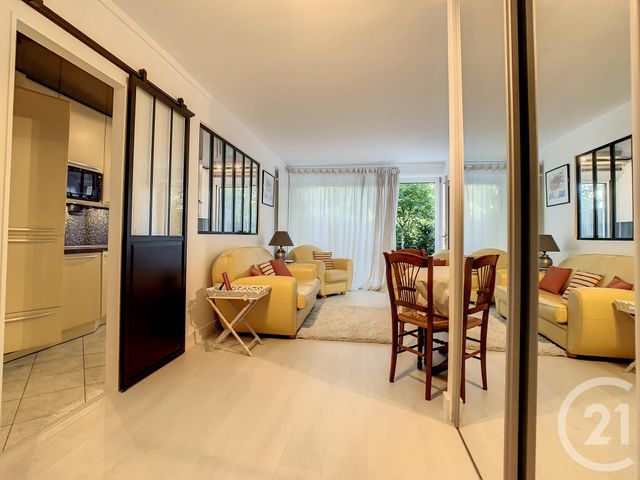 Appartement T2 à louer ST CLOUD