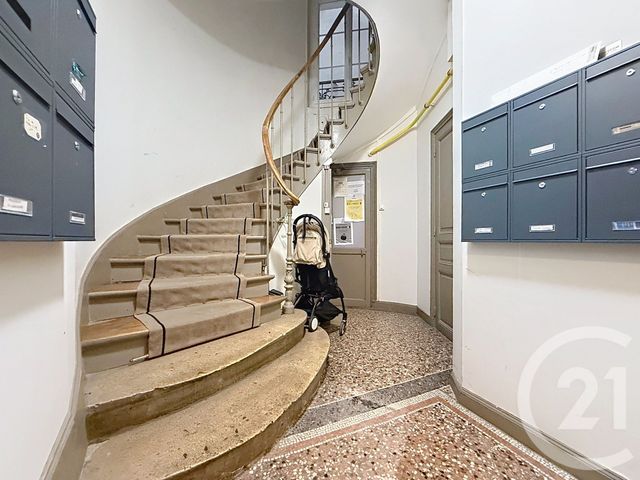 Appartement F5 &agrave; vendre - 5 pi&egrave;ces - 92,89 m2 - Paris - 75012 - ILE-DE-FRANCE