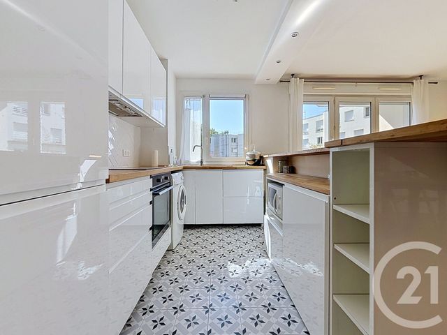 Appartement T2 &agrave; louer - 2 pi&egrave;ces - 46,05 m2 - Issy Les Moulineaux - 92 - ILE-DE-FRANCE