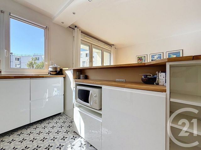 Appartement T2 &agrave; louer - 2 pi&egrave;ces - 46,05 m2 - Issy Les Moulineaux - 92 - ILE-DE-FRANCE