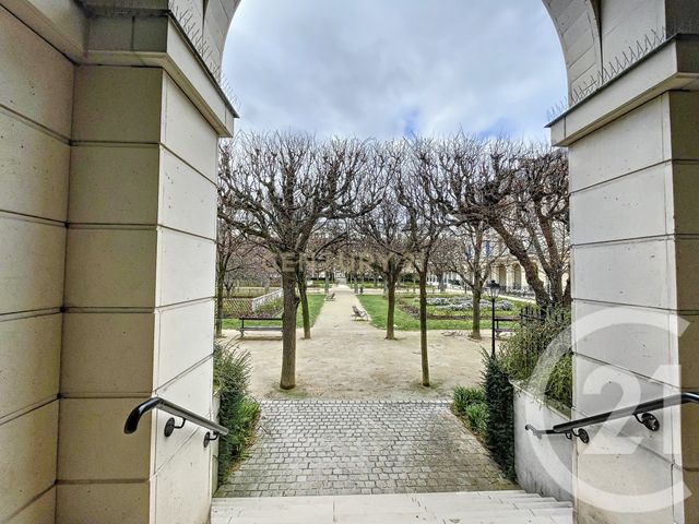 Appartement T2 &agrave; louer - 2 pi&egrave;ces - 43,21 m2 - Issy Les Moulineaux - 92 - ILE-DE-FRANCE