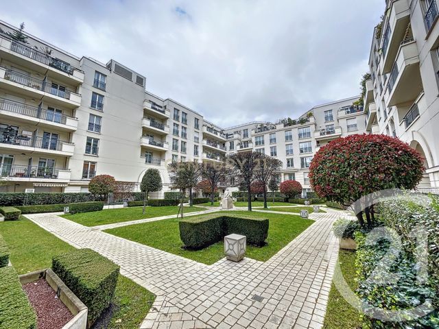 Appartement T2 &agrave; louer - 2 pi&egrave;ces - 43,21 m2 - Issy Les Moulineaux - 92 - ILE-DE-FRANCE