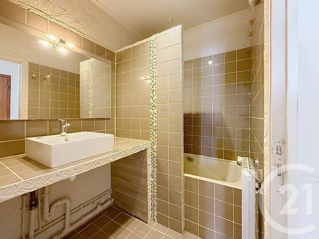 Appartement T2 &agrave; louer - 2 pi&egrave;ces - 46,95 m2 - Boulogne Billancourt - 92 - ILE-DE-FRANCE