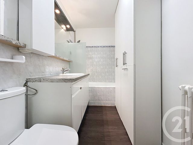 Appartement T2 &agrave; louer - 2 pi&egrave;ces - 49,16 m2 - Issy Les Moulineaux - 92 - ILE-DE-FRANCE