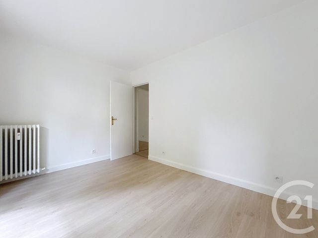 Appartement T2 &agrave; louer - 2 pi&egrave;ces - 49,16 m2 - Issy Les Moulineaux - 92 - ILE-DE-FRANCE