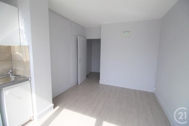 Appartement Studio &agrave; louer - 1 pi&egrave;ce - 17,59 m2 - Boulogne Billancourt - 92 - ILE-DE-FRANCE