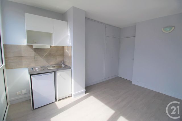 Appartement Studio &agrave; louer - 1 pi&egrave;ce - 17,59 m2 - Boulogne Billancourt - 92 - ILE-DE-FRANCE